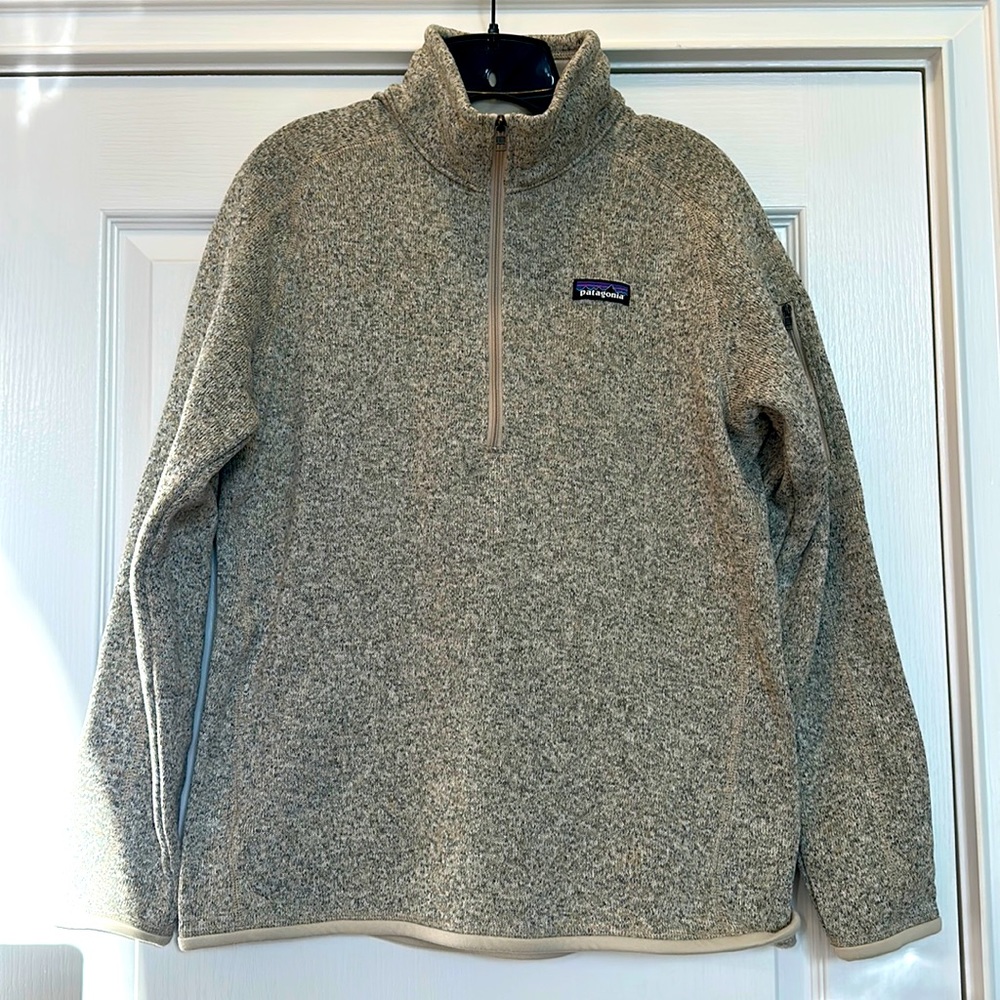 Women’s large Patagonia pullover